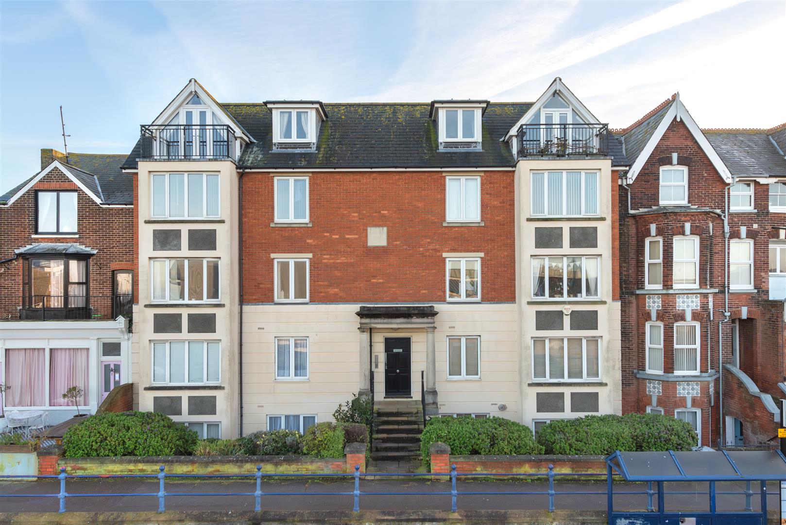 2 Bed, 1 Bath Property For Sale in The Barges, Tower Parade, CT5 2BF